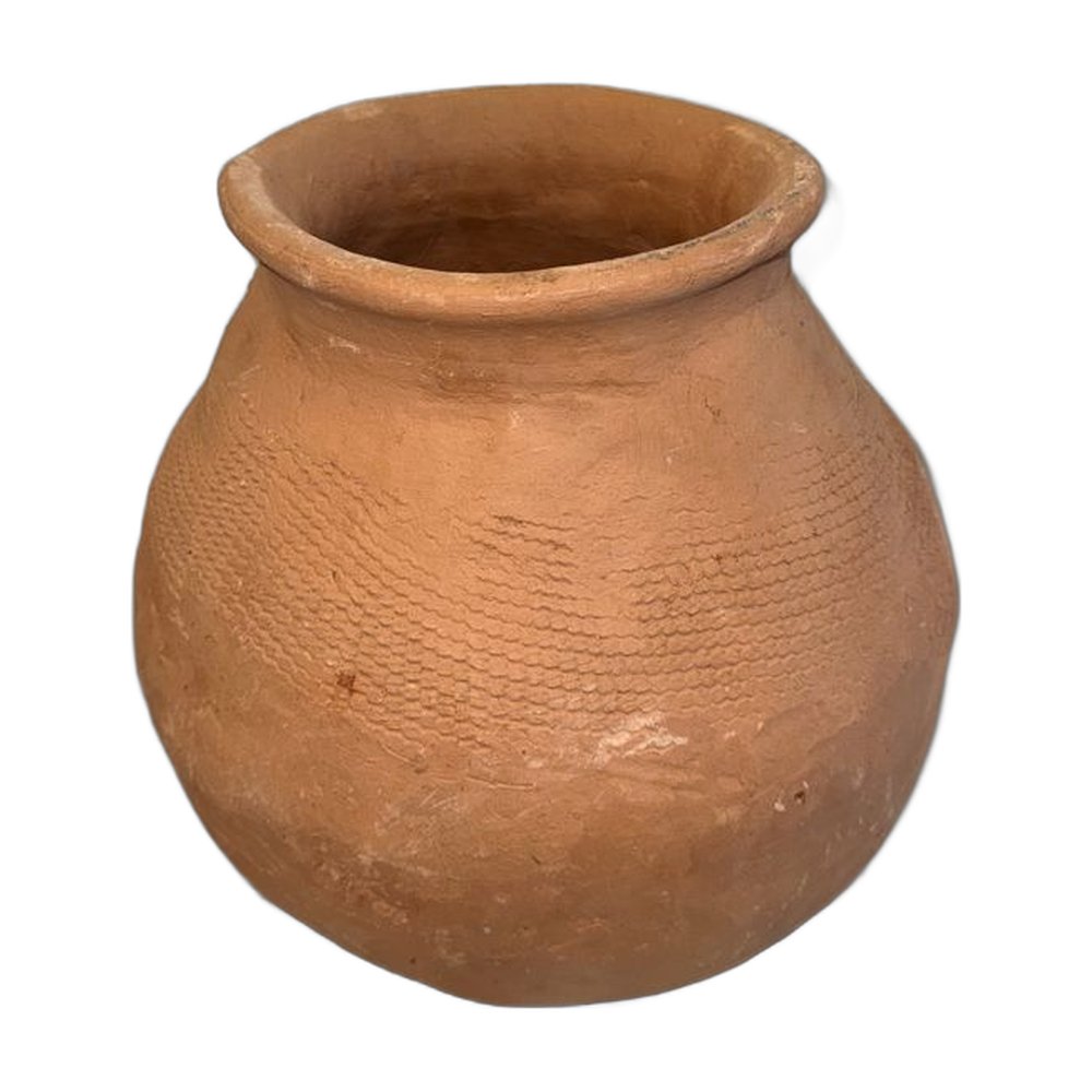 Traditional African Clay Pot (Ensuwa) Traditional African Clay Pot (Ensuwa)